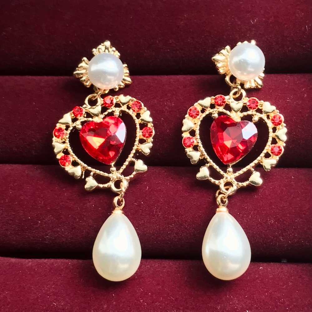 Red Heart Dangle Pearl Earrings